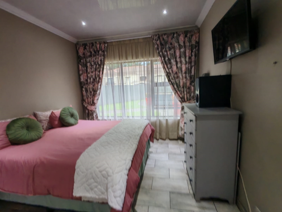 4 Bedroom Property for Sale in Sasolburg Ext 23 Free State